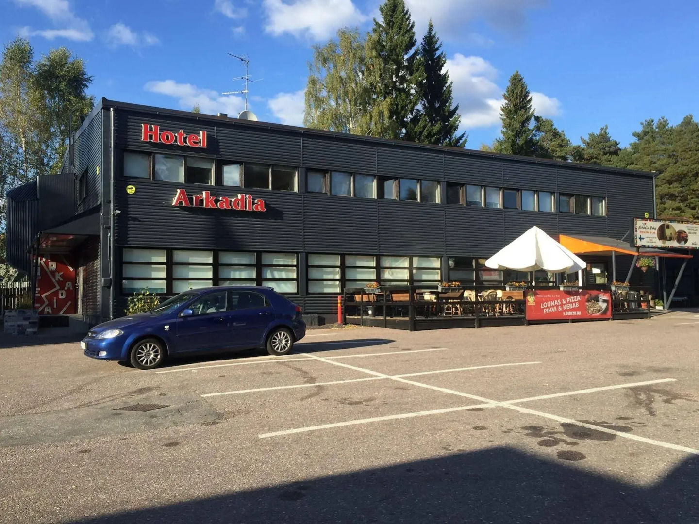 Arkadia Hotel & Hostel