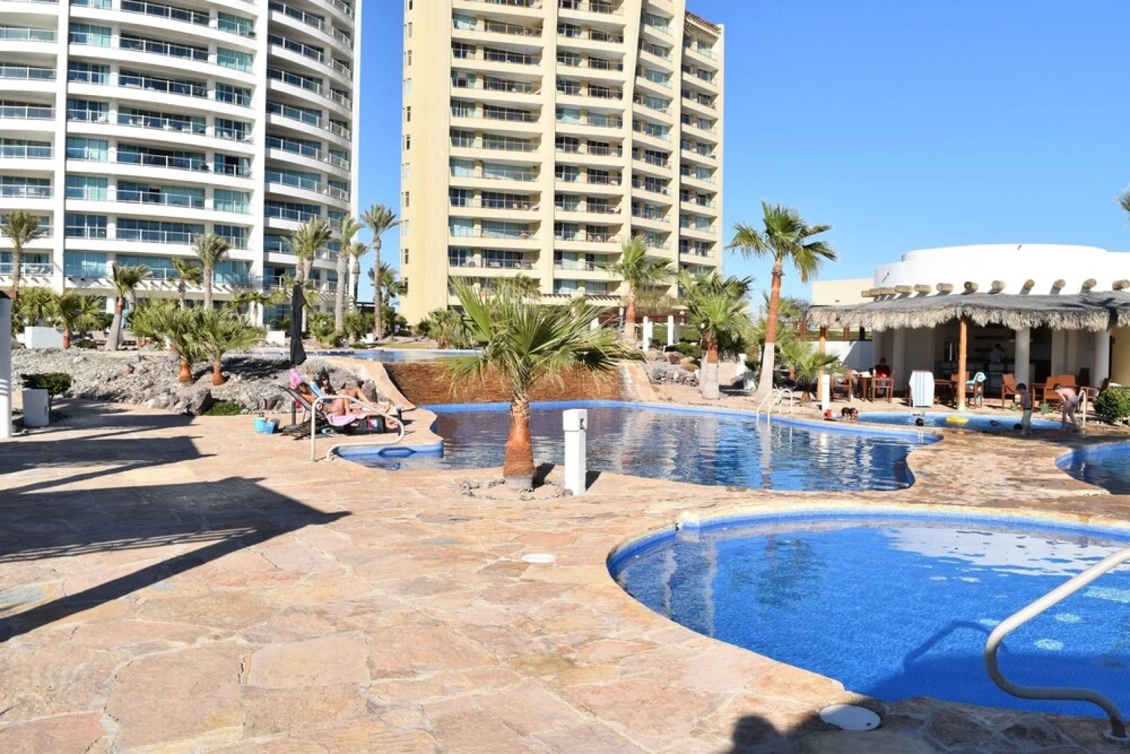 Luna Blanca Resort By Kivoya Vacation Rentals