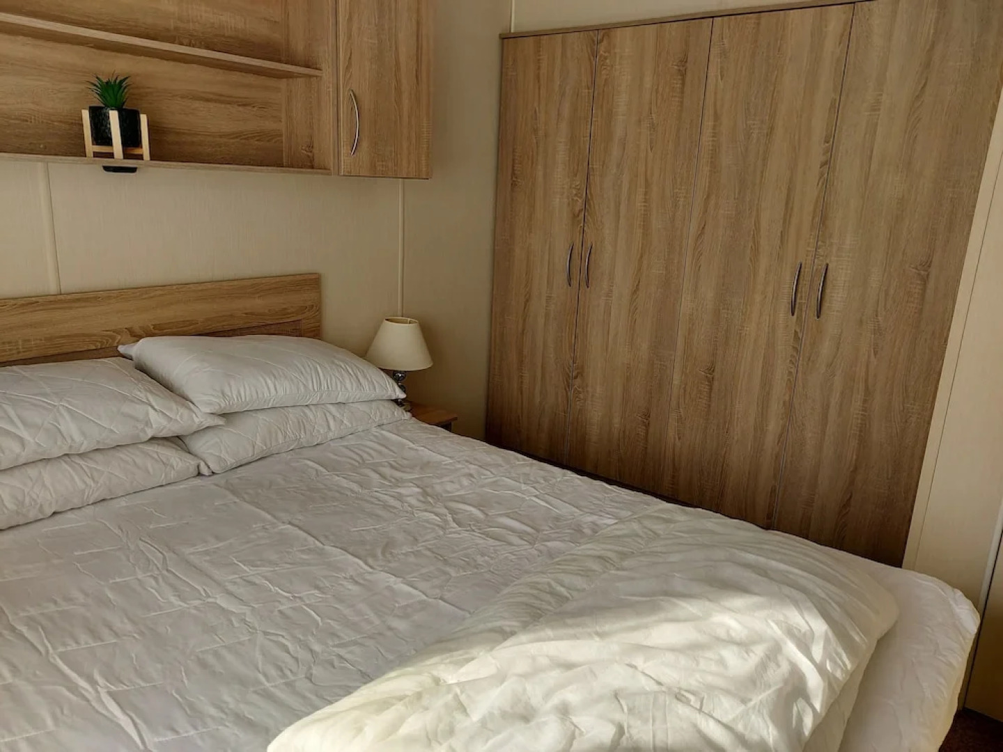 2 Brightholme 6 Berth With Decking & Enclosed Gard