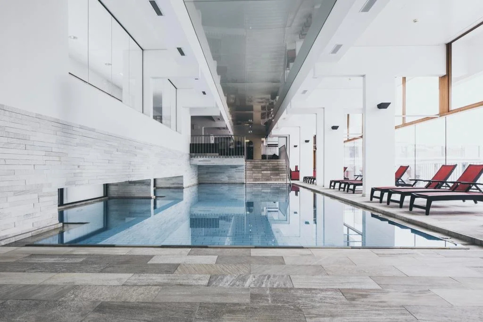 The Crystal VAYA Unique