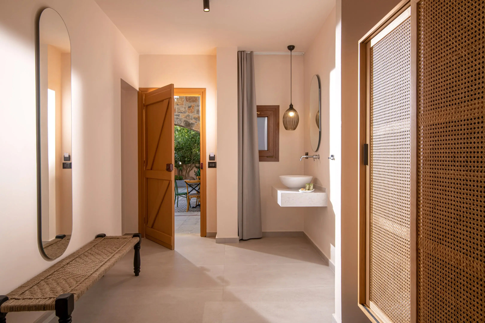 Villa Elite by Checkin