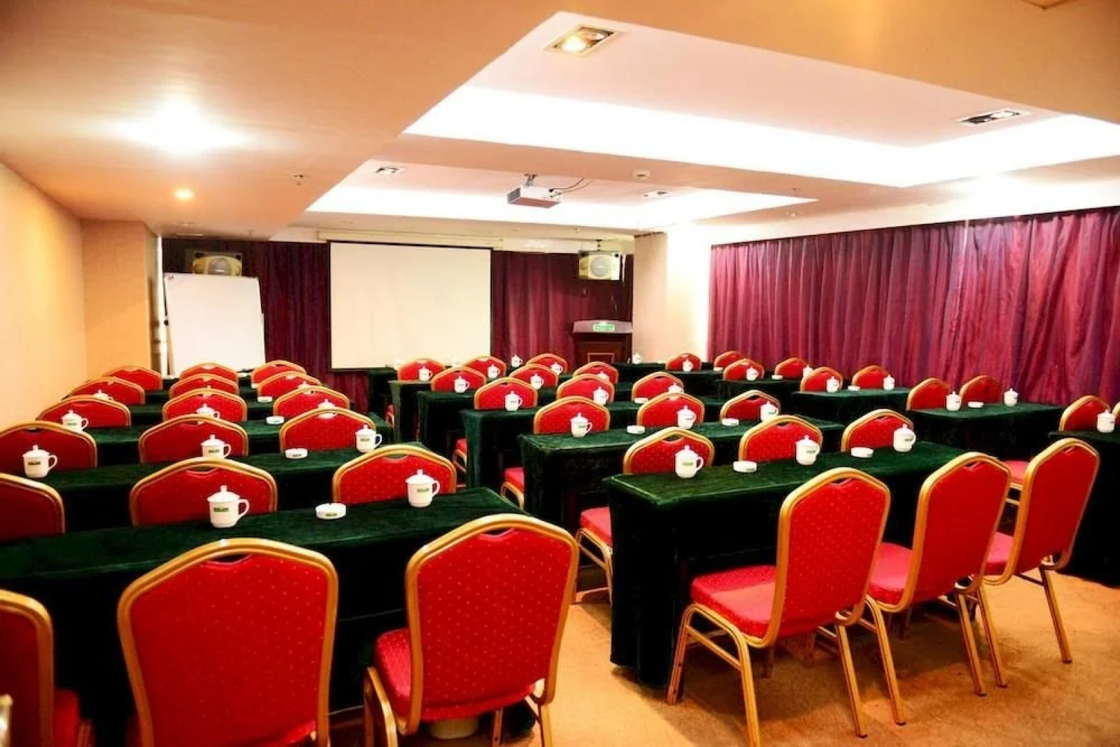 Hollyear Hotel - Yueyang