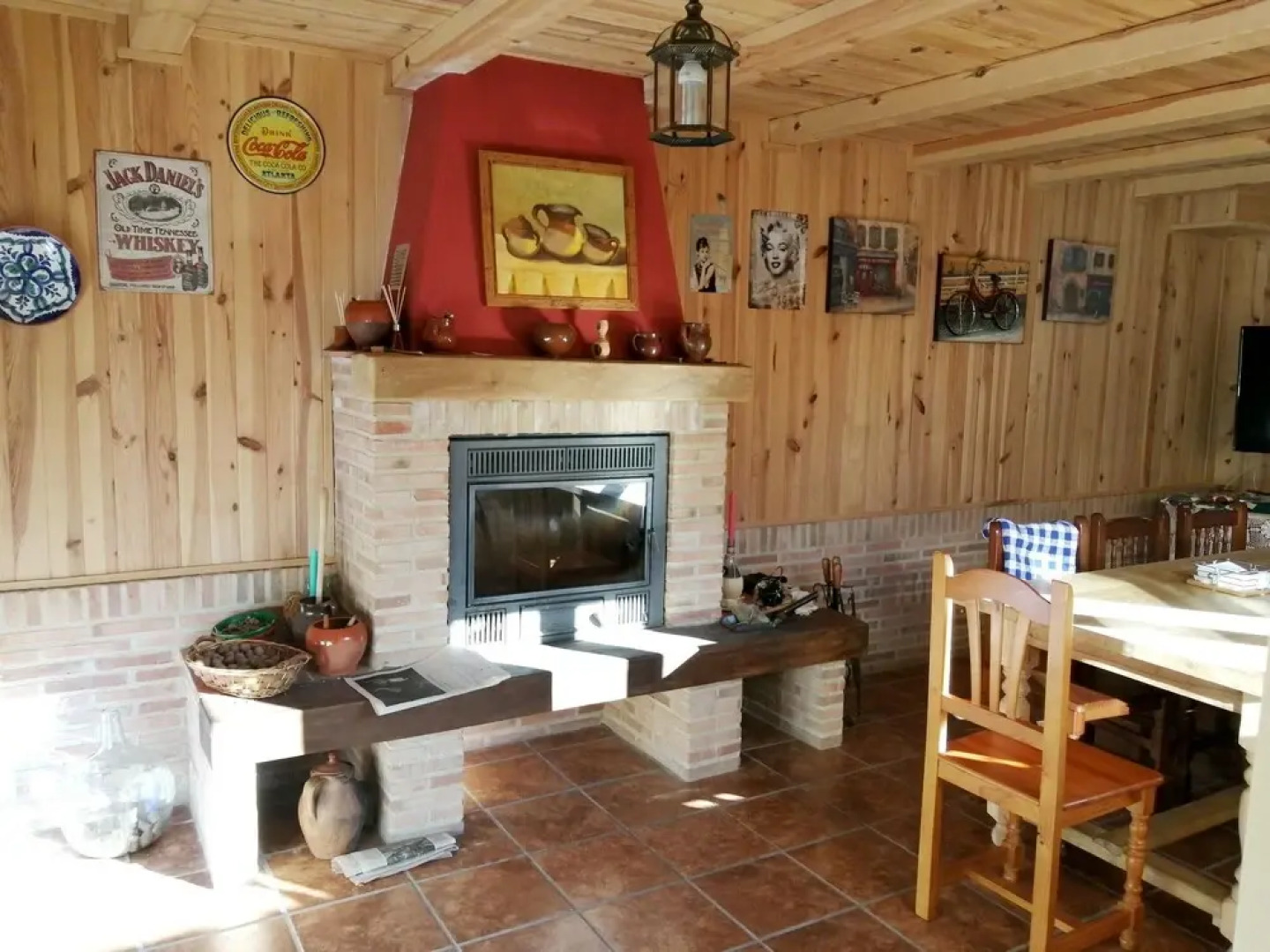 House With 5 Bedrooms in Morales de Rey, With Enclosed Garden and Wifi Near the Slopes