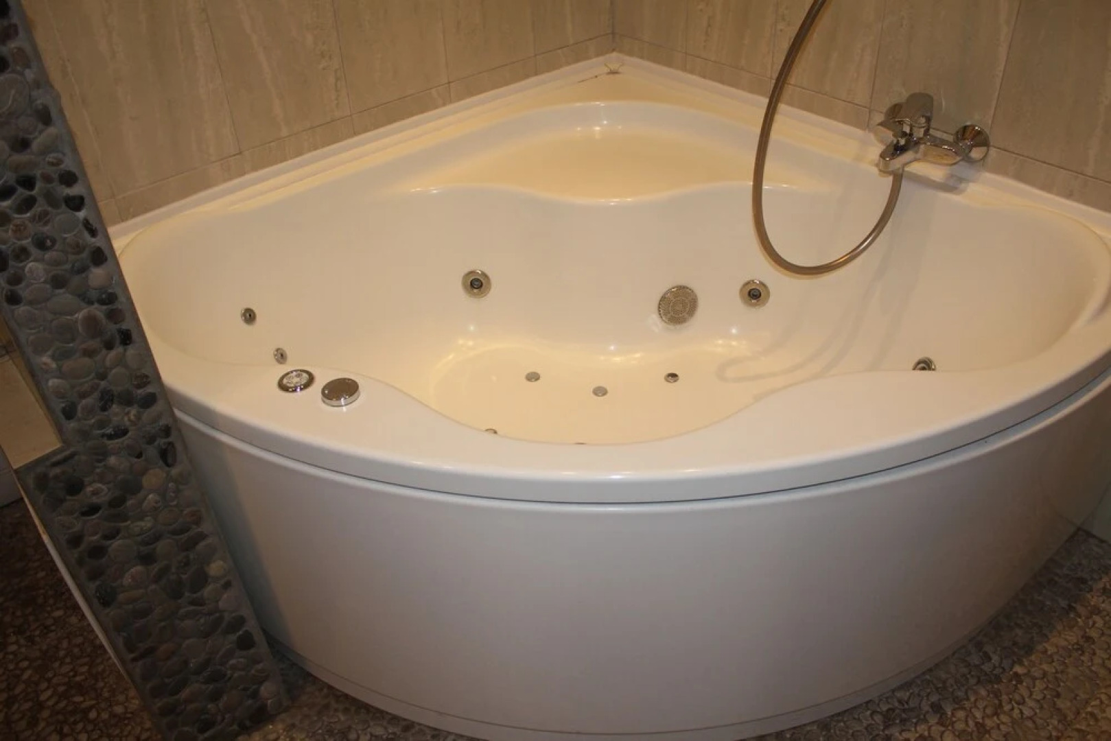 Kiev Accommodation Hotel Service