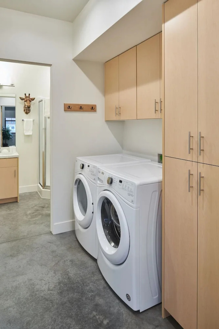 The Victor Apartments