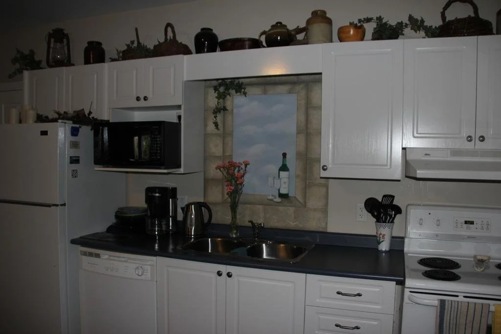 Golden Pathways Retreat and B&B