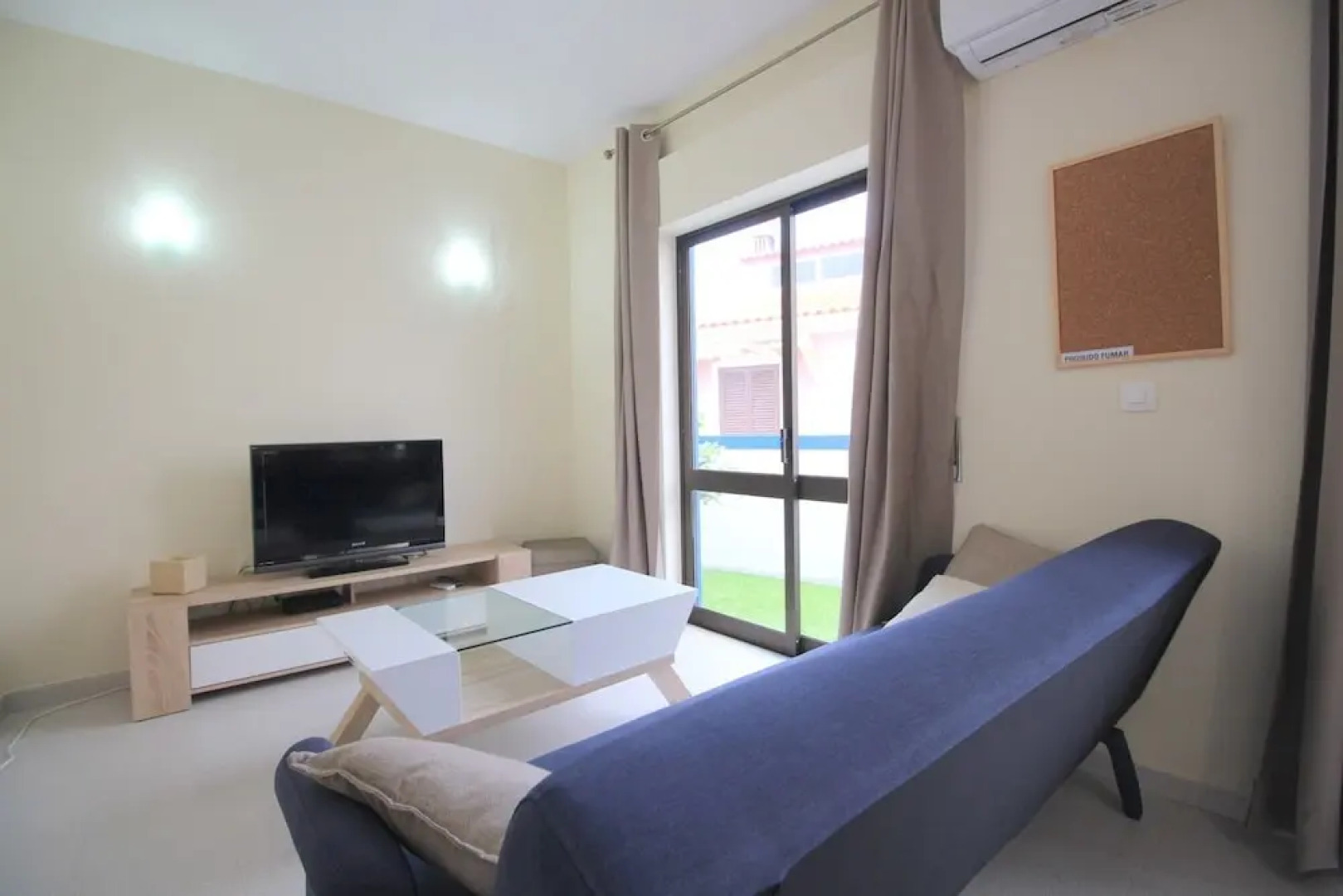 T1 Gil Eanes by Paradise Waves