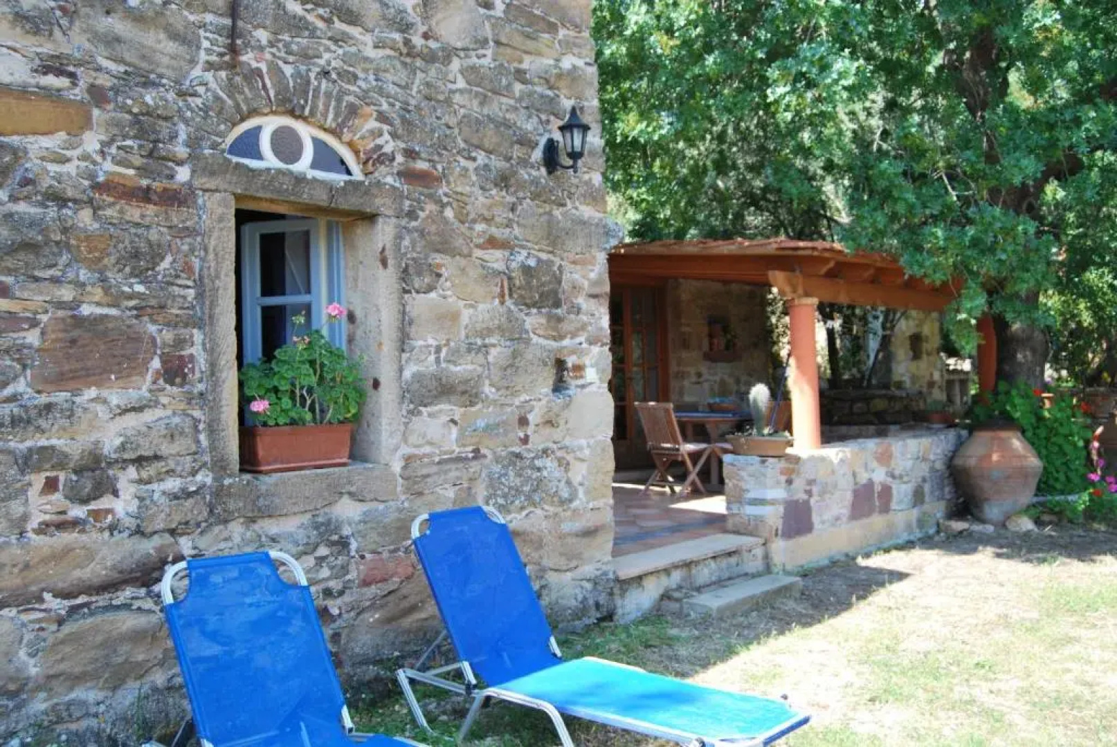 Villa Spiti Elaionas