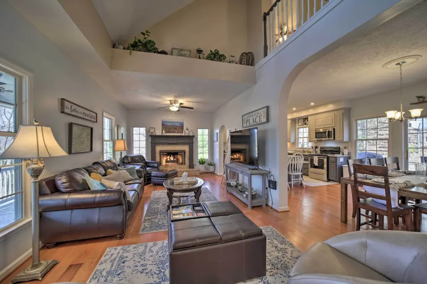 Blue Ridge Mtn Escape: Home w/ Deck & Fire Pit!