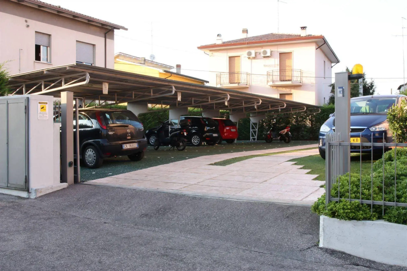 Hotel Clarin 14 by Dori