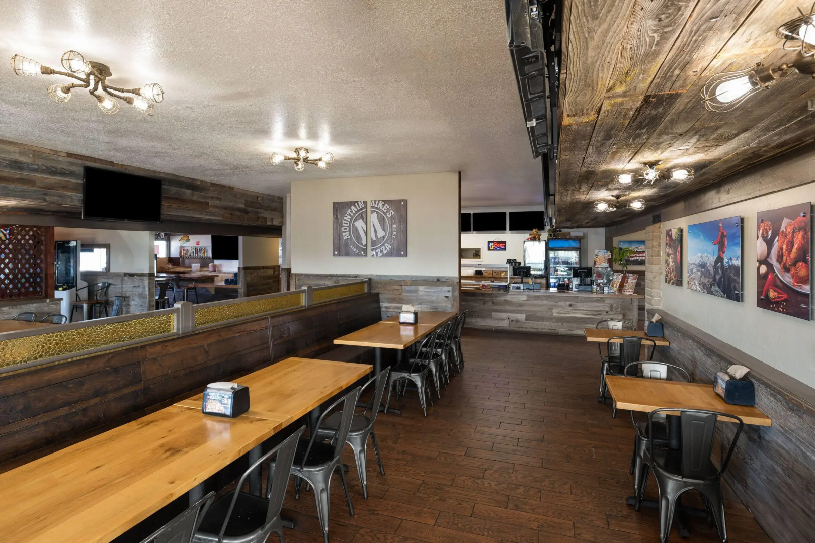 Super 8 by Wyndham Fort Bragg