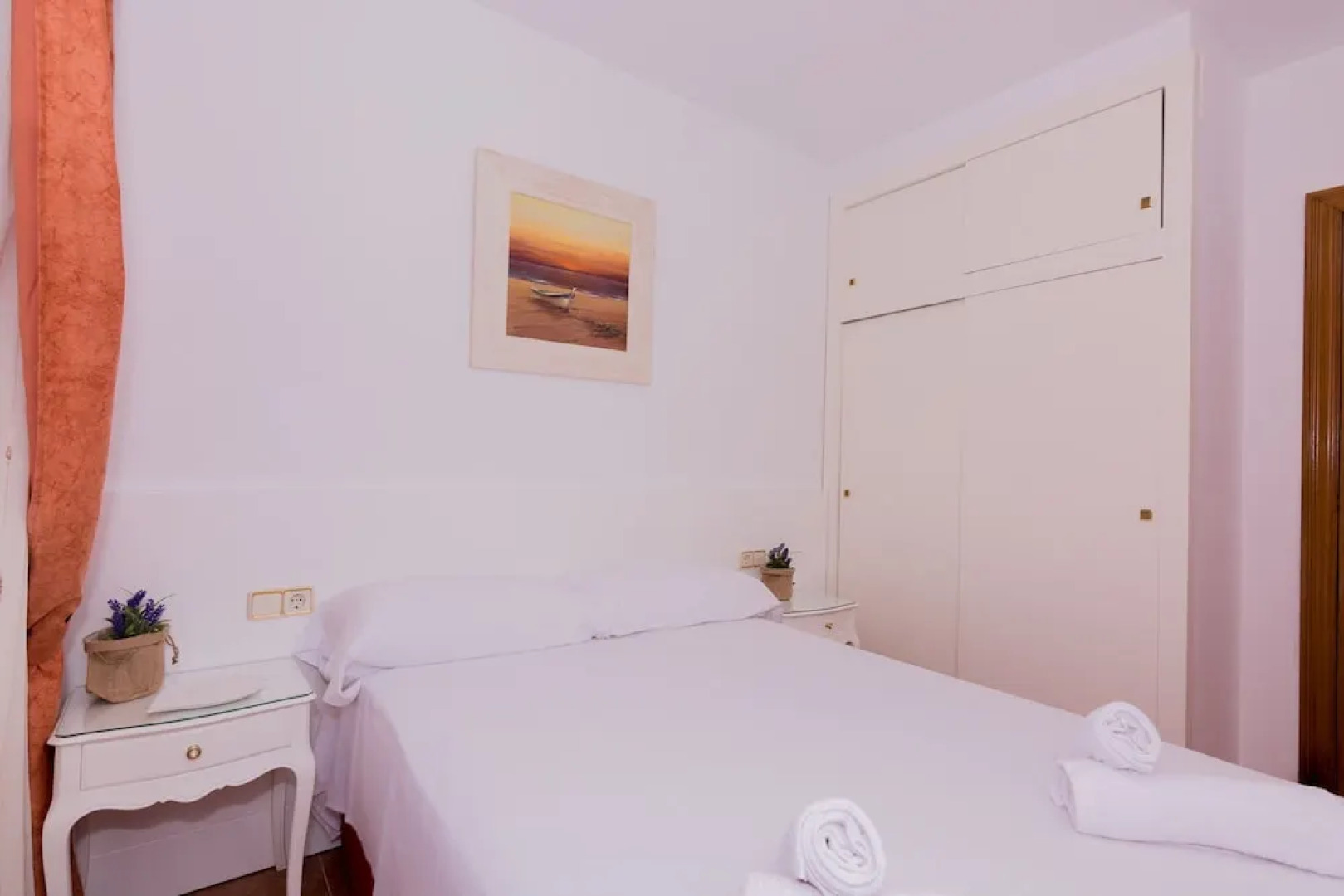 HomeHolidaysRentals Aube - Costa Barcelona