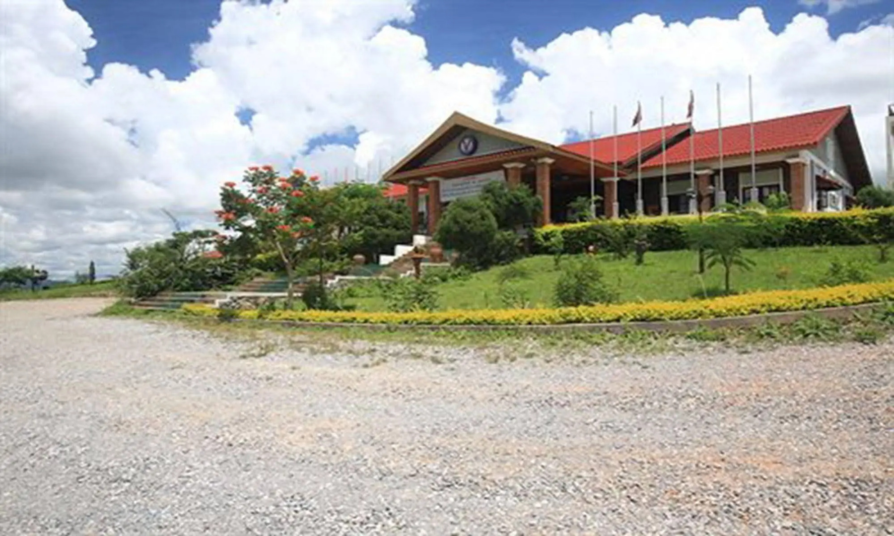 Vansana Plain of Jars Hotel