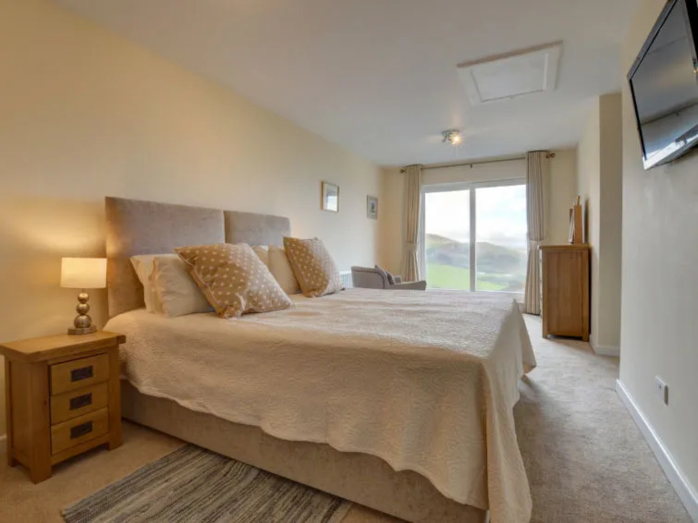 Holiday Home Oysters