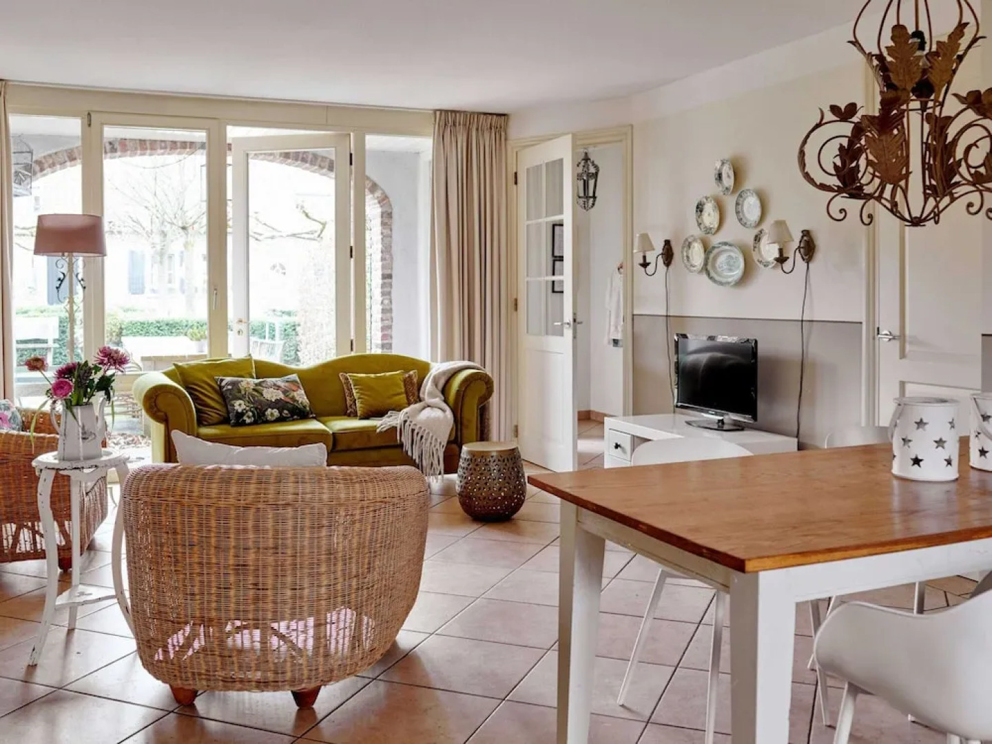 Elegant Holiday Home in Baarlo With Garden