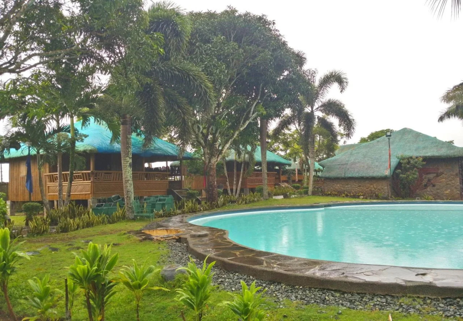 Oyster Forest Life Resort