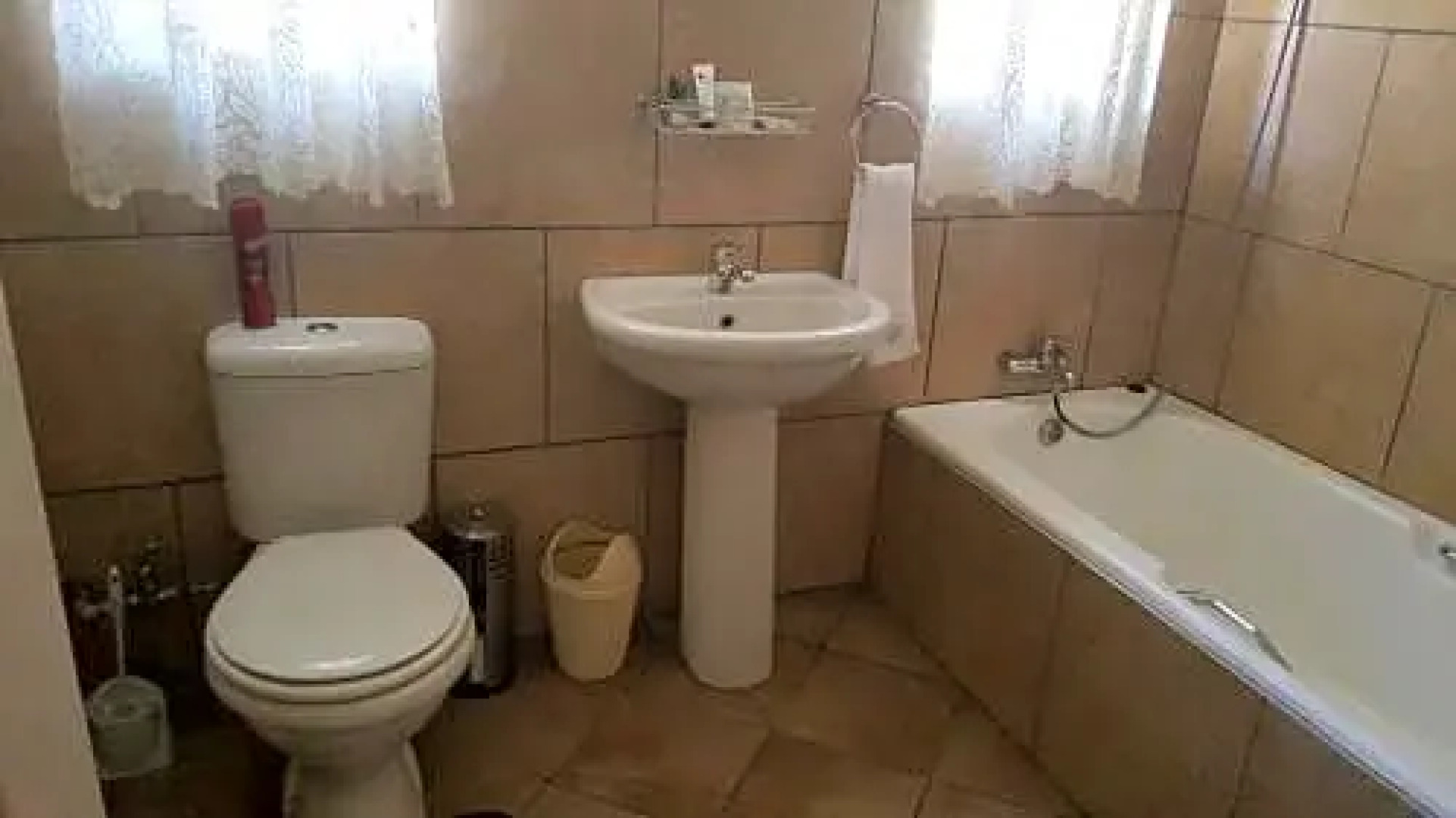 Ditsaleng Bed and Breakfast