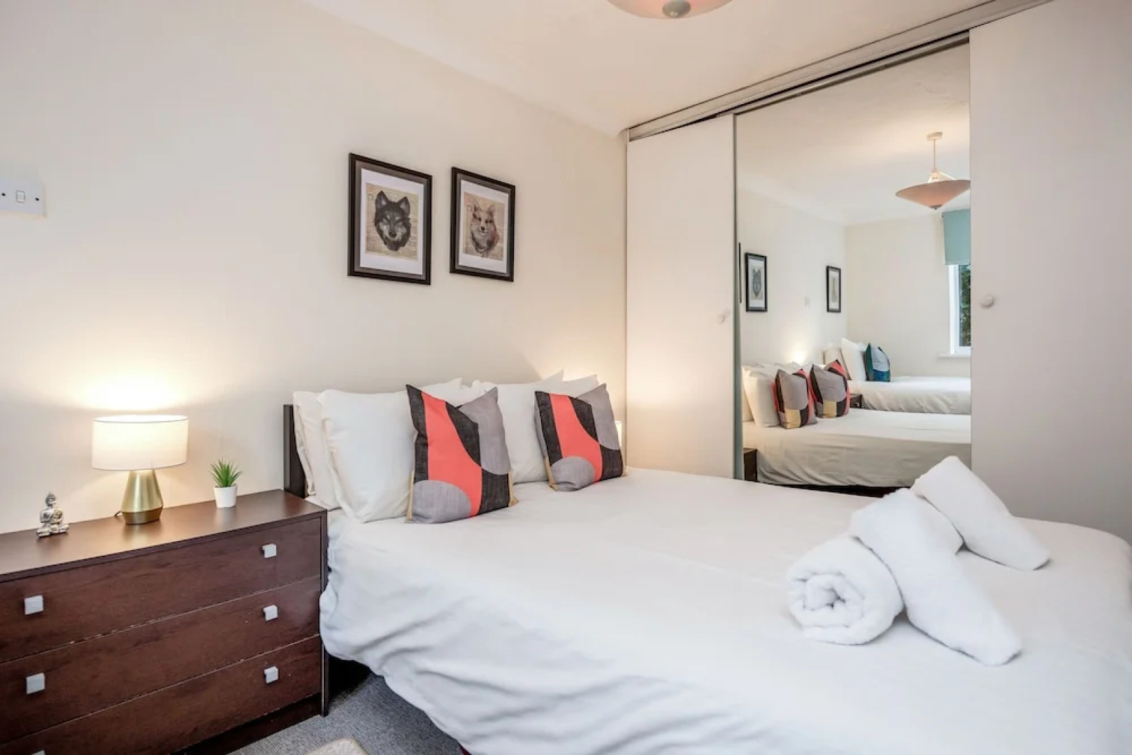 Karah Suites - The Galleria 2