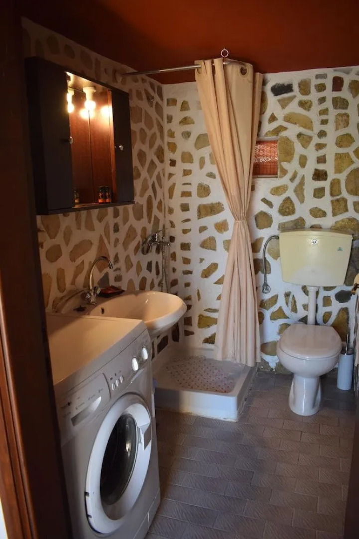 Eirini's Stone House