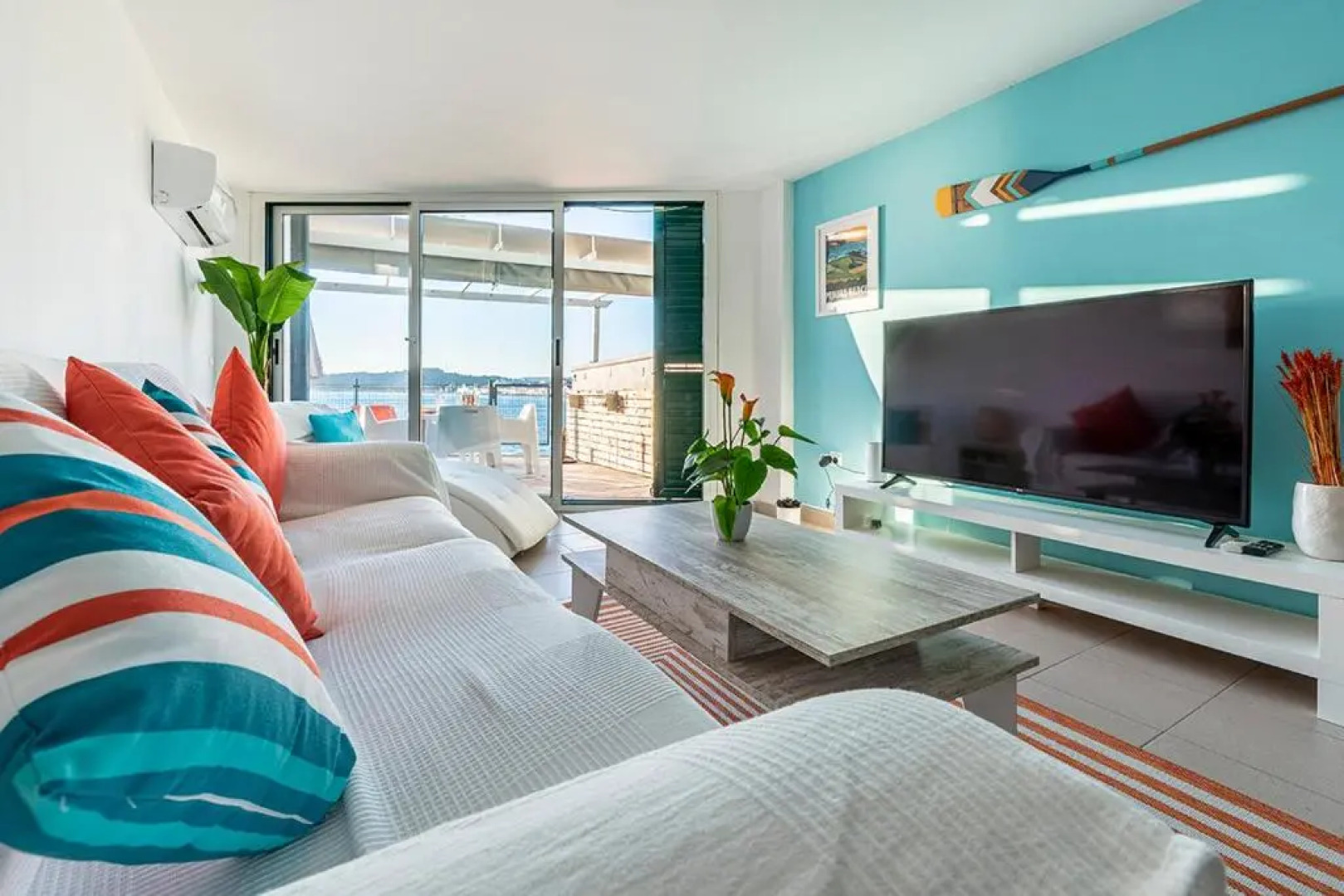 Casa L´Augusta II, Casa sobre el mar en Altafulla