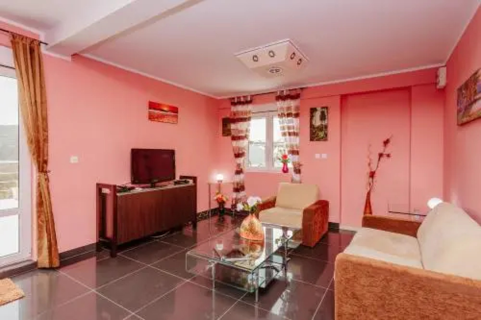 Bigova Sea Views Apartments