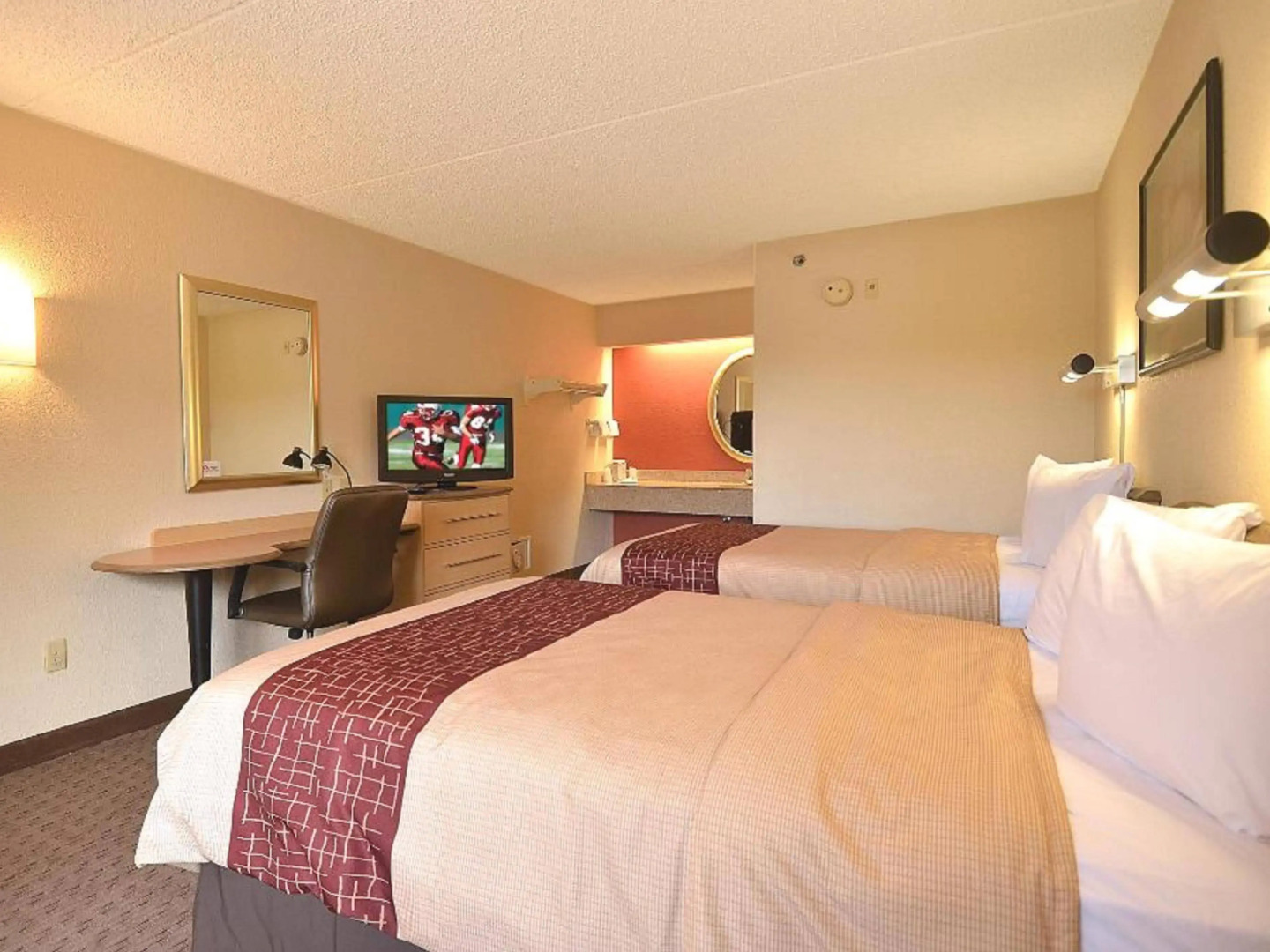 Red Roof Inn Cleveland Airport-Middleburg Heights