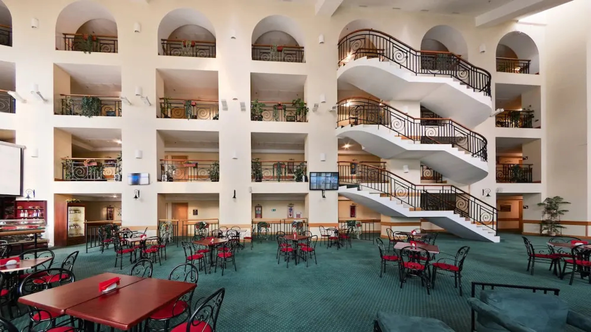 Гостиничный комплекс "Югорская Долина"