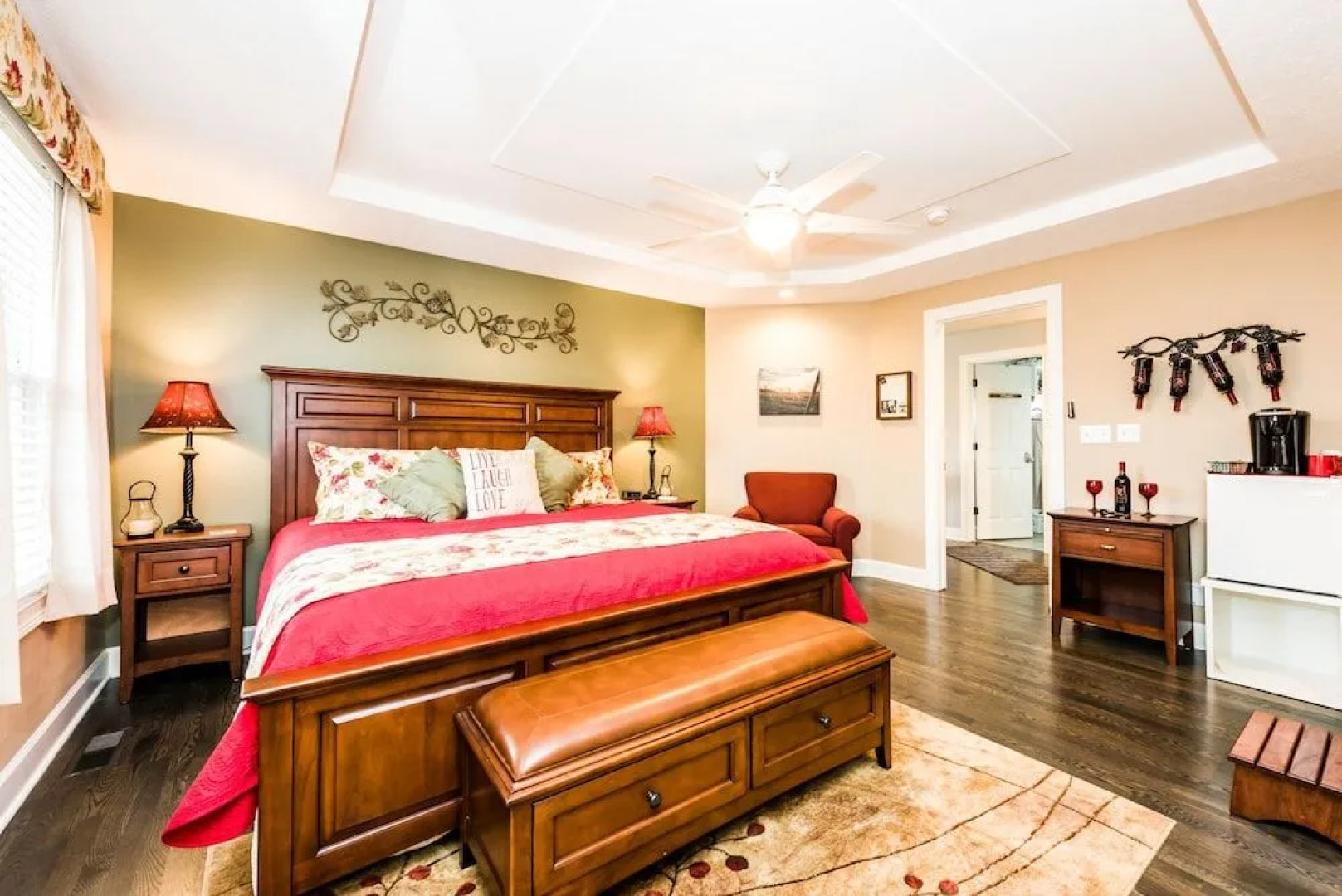 Among the Vineyards Bed & Breakfast