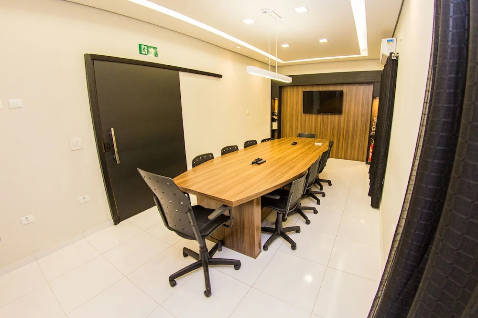 Economy Master Hotel