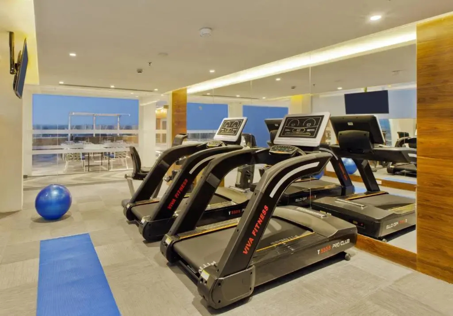 Country Inn Premier Amritsar