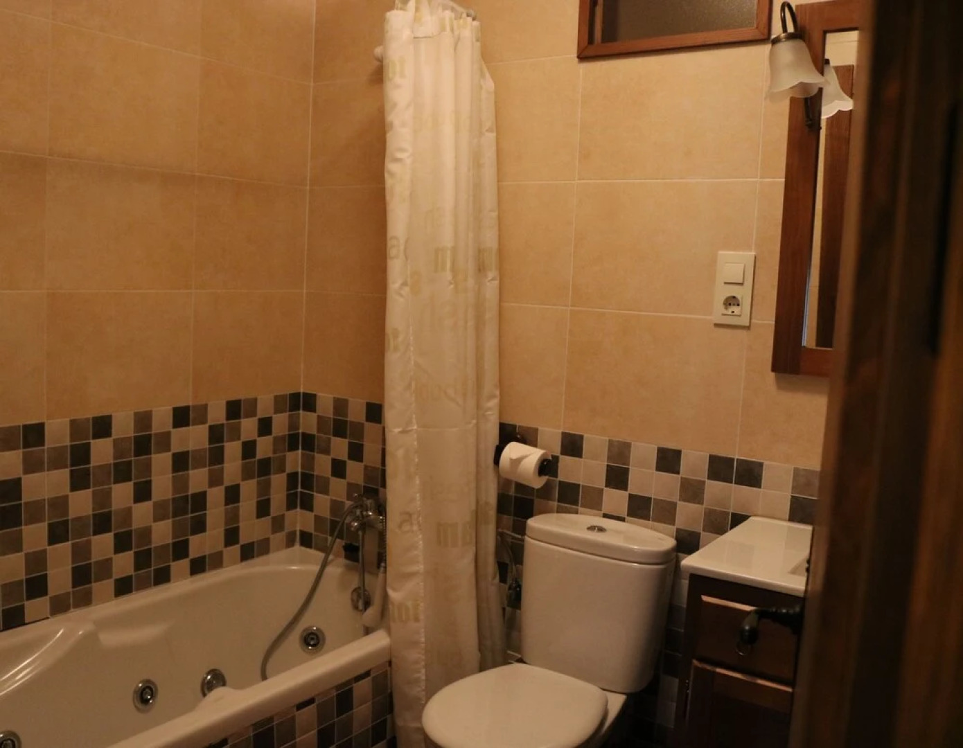 Casa Rural Vallecasar