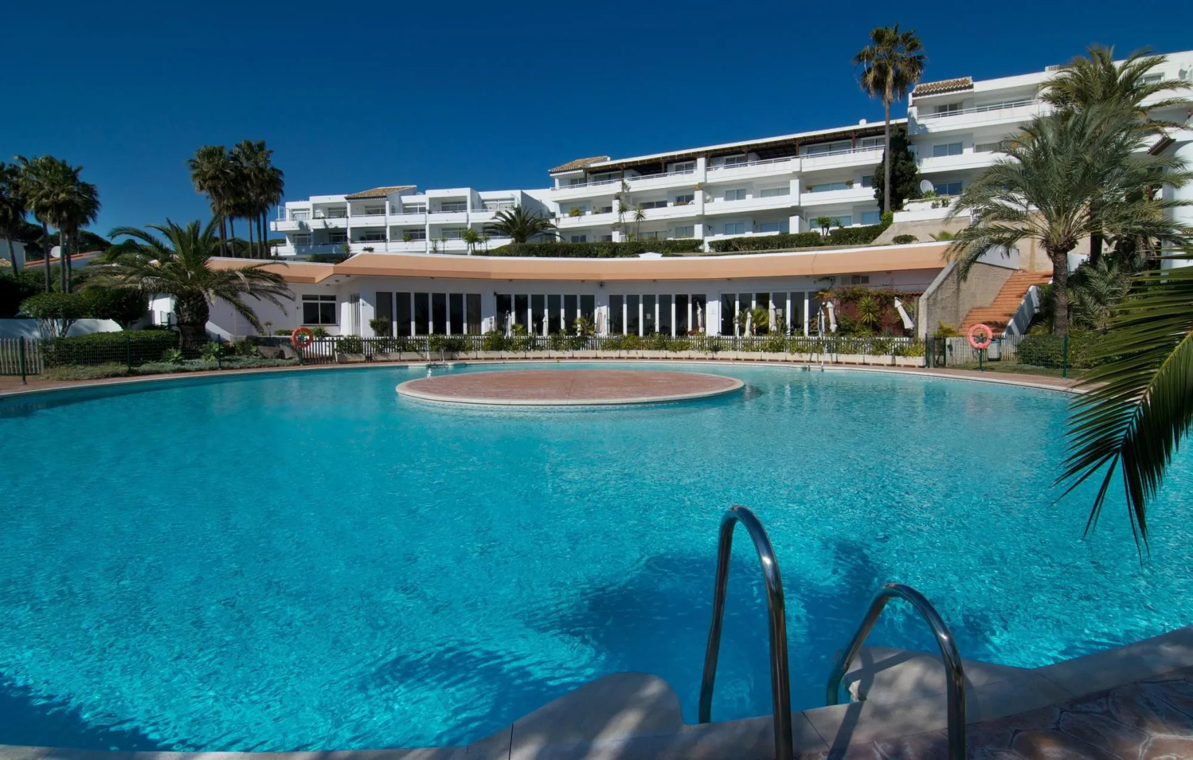 Miraflores Beach & Country Club