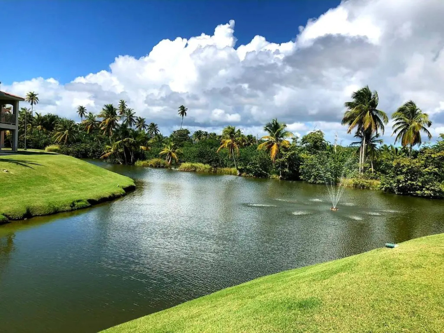 Mariposa Beach House