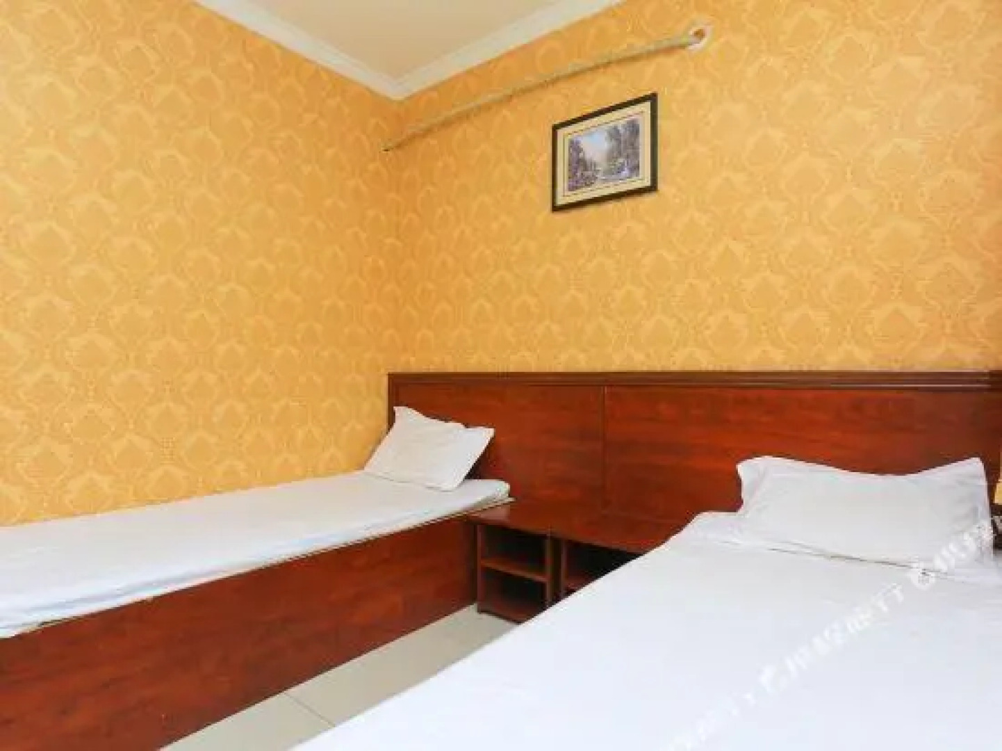 Huanggang Yayue Hotel