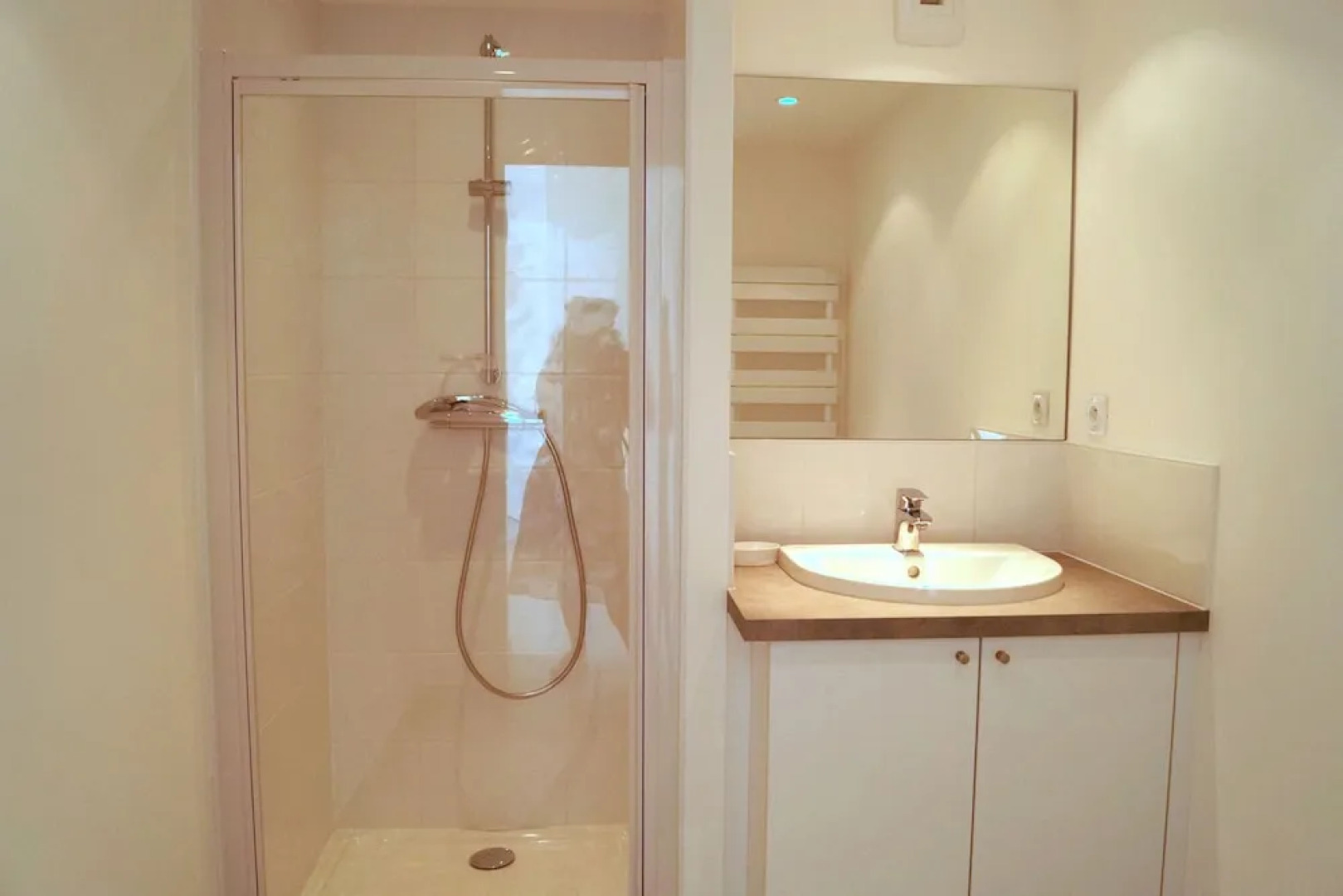 Dinard centre calme 2 Chambres Balcon