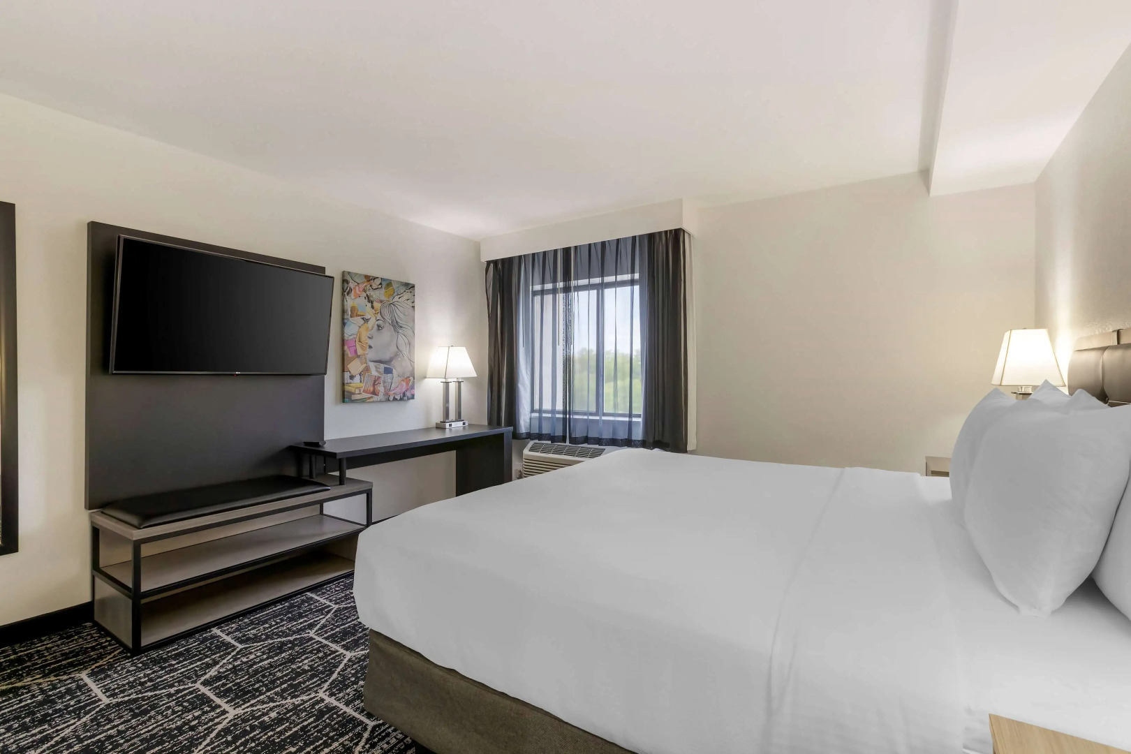 La Quinta Inn & Suites by Wyndham Des Moines West Clive