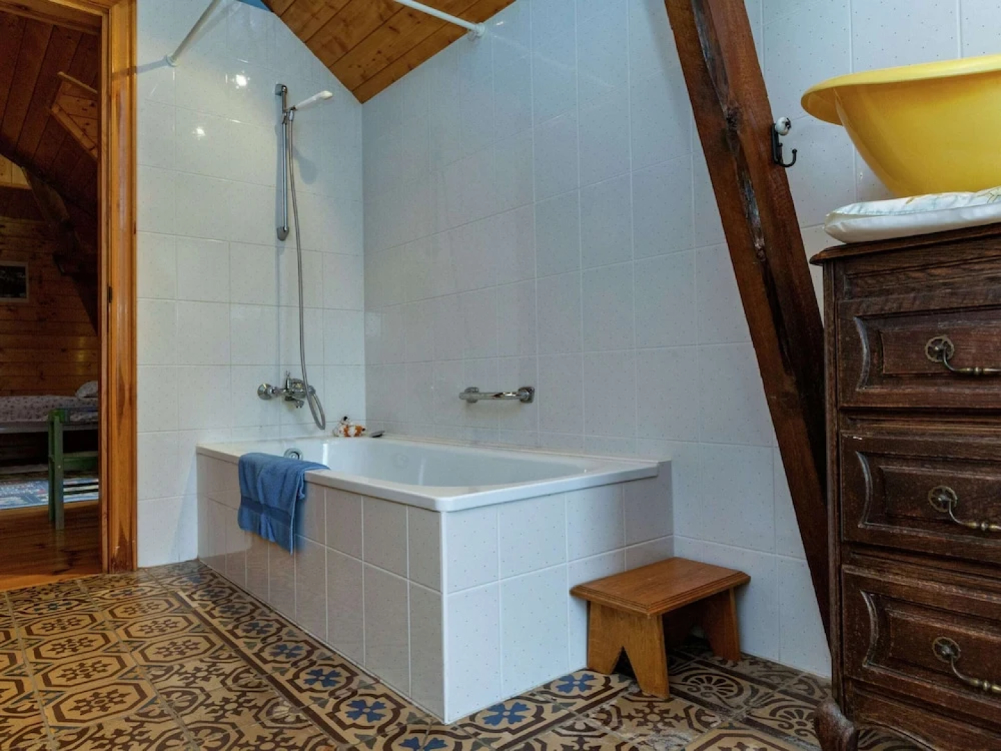 Wonderful Holiday Home in Saint-hubert With Sauna