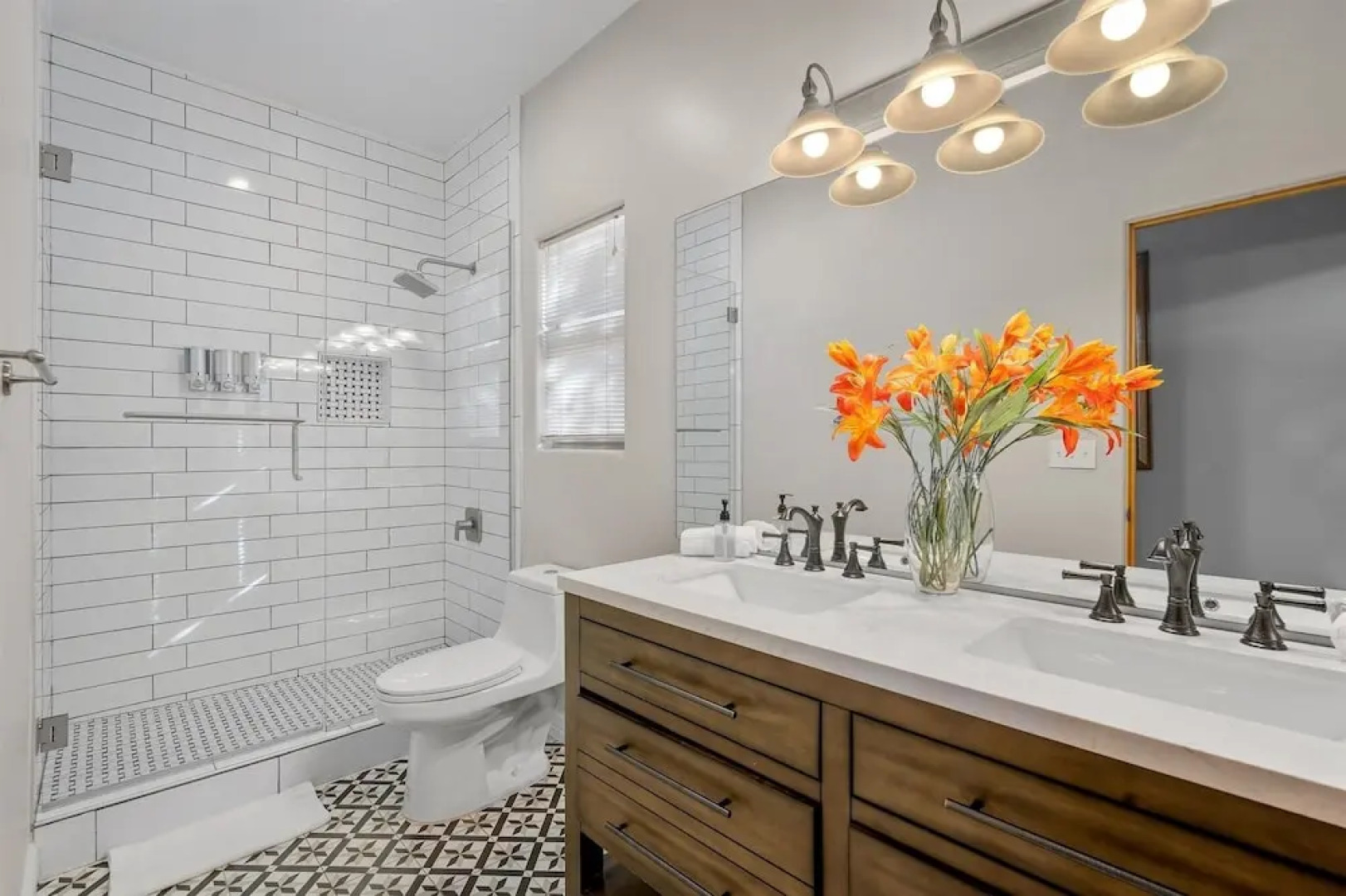 Adobe Hacienda- Inn Keepers House 3 Bedroom Home by RedAwning