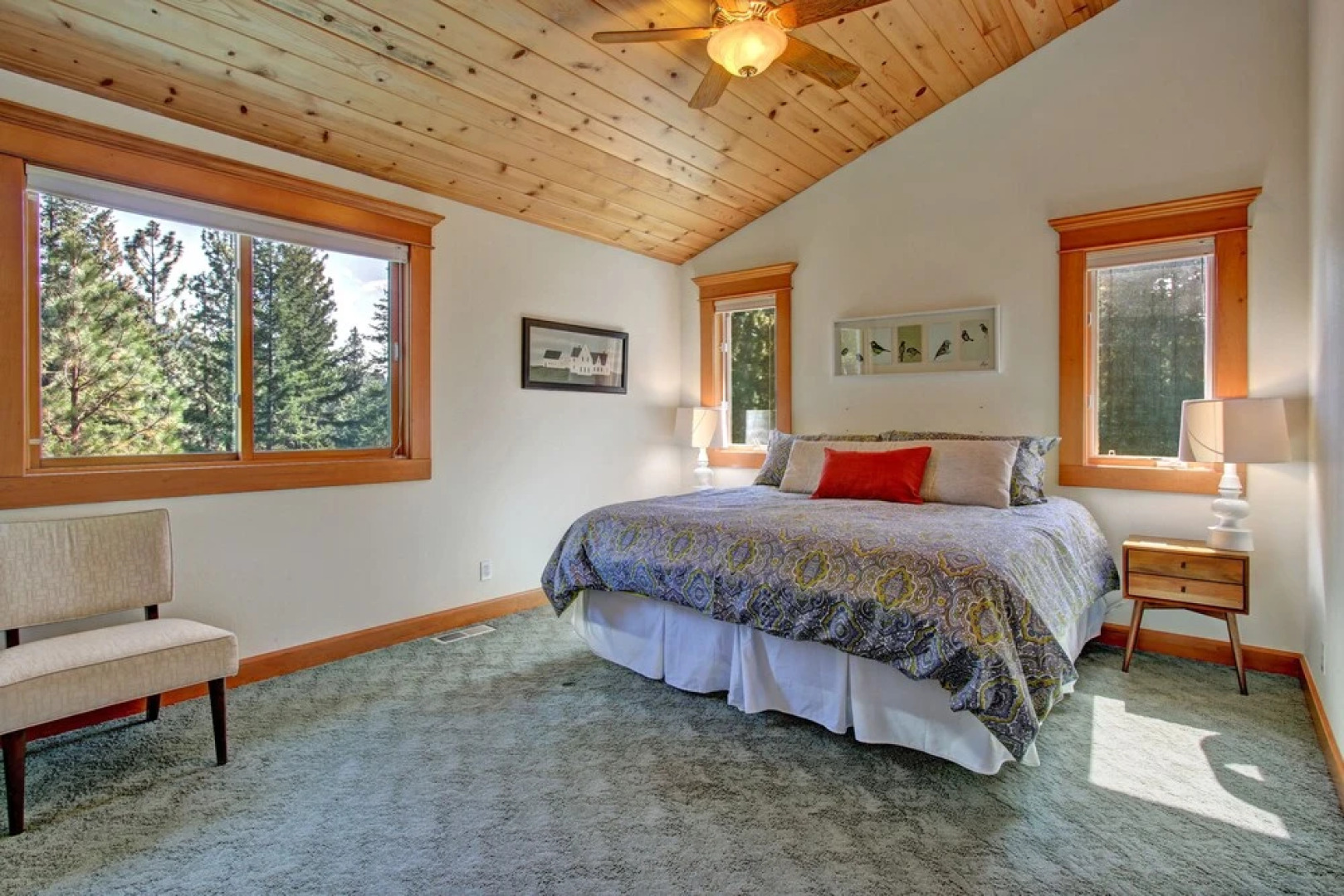 Mountain Acres - Four Bedroom Cabin with Hot Tub