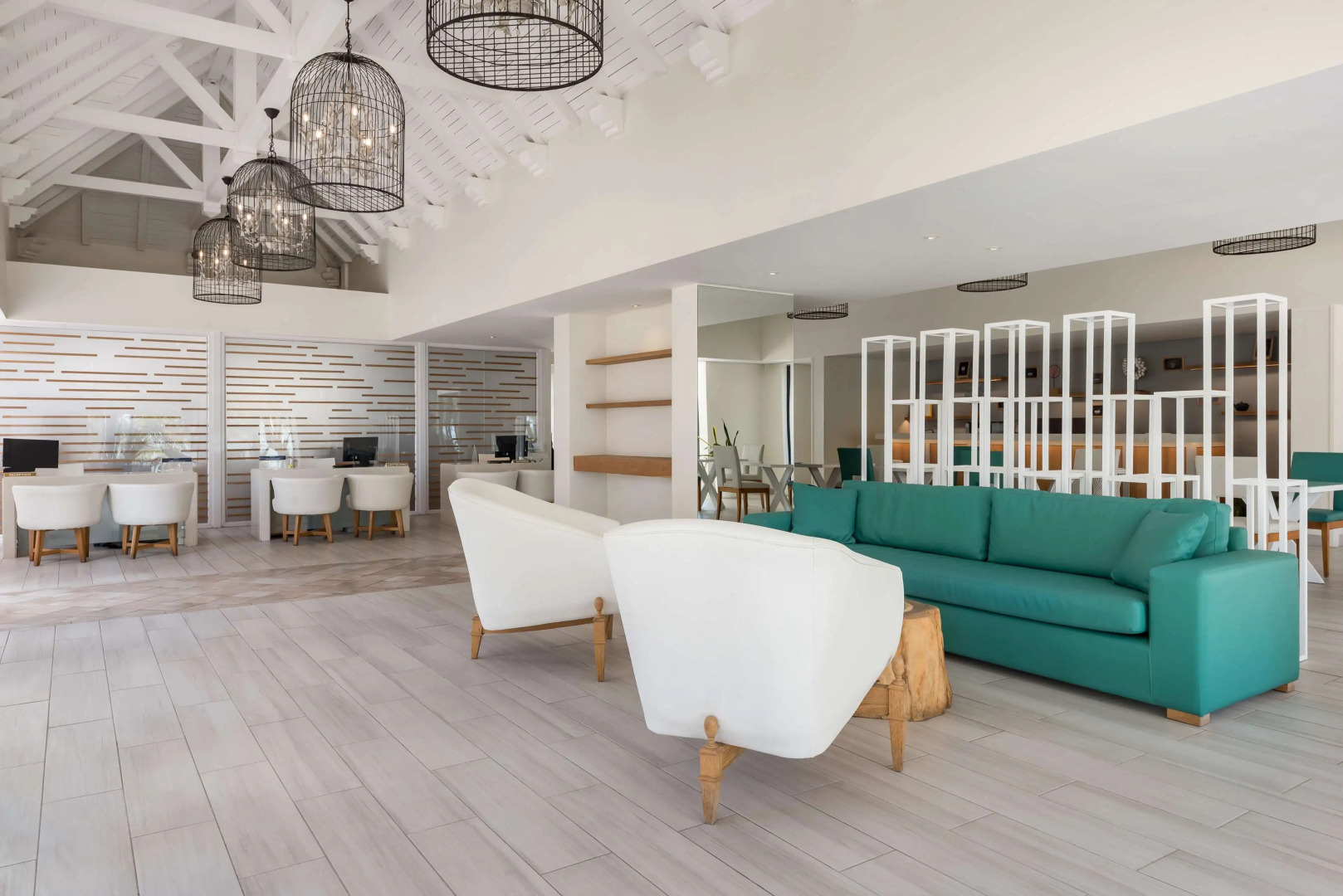 Radisson Blu Azuri Resort & Spa