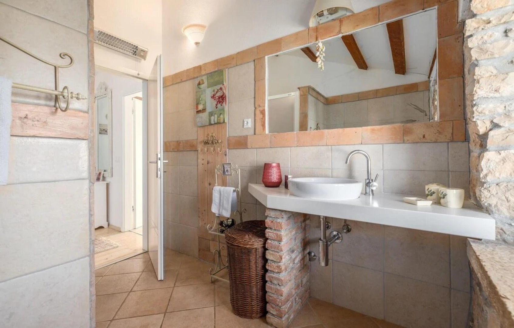 Nice Home in Vosteni With 2 Bedrooms and Outdoor Swimming Pool