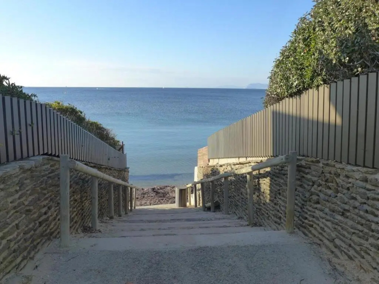 Boost Your Immo Studio Six Fours Les Plages Le Mistral 251