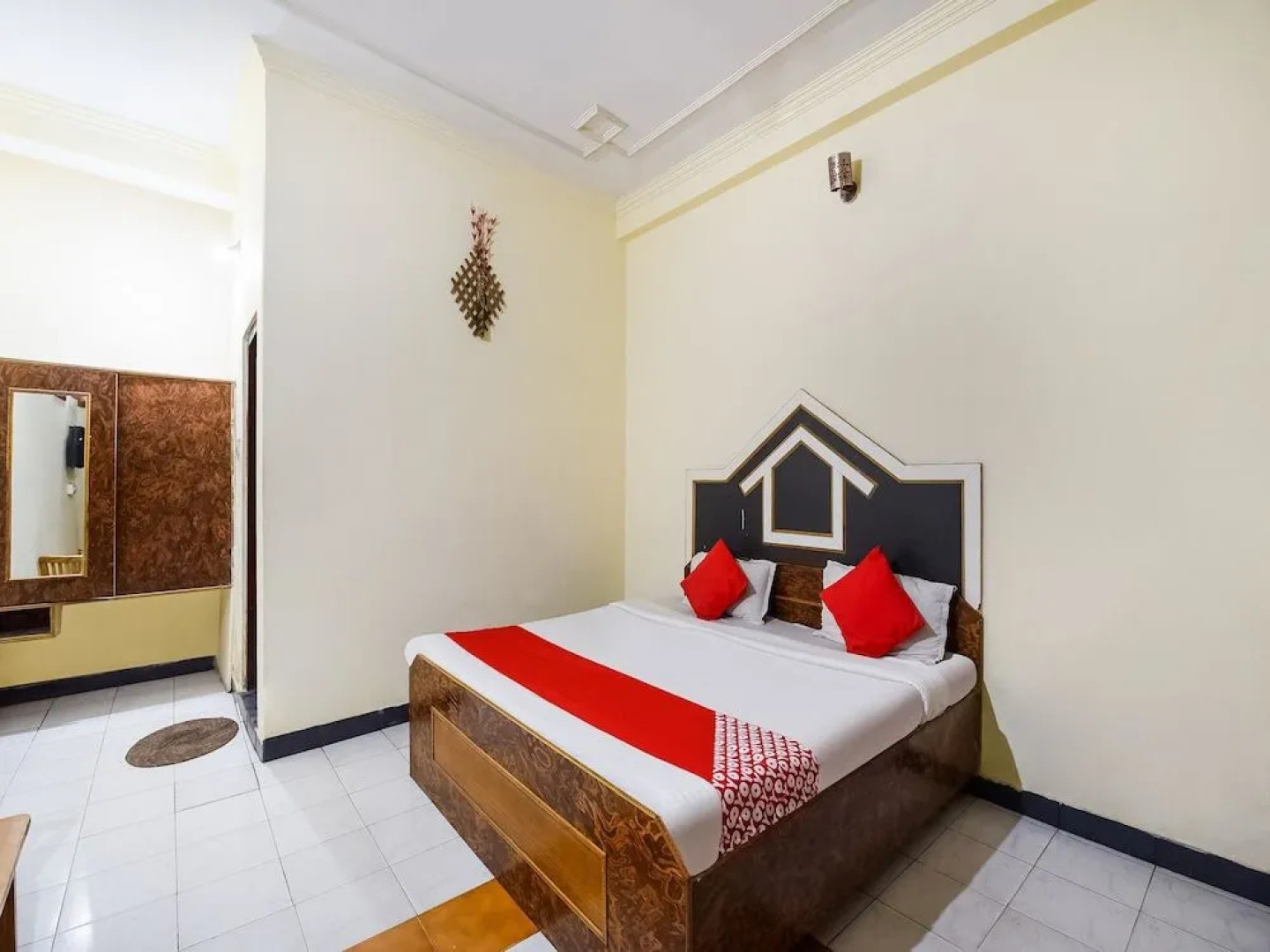 OYO 46752 Hotel Sun N Wind