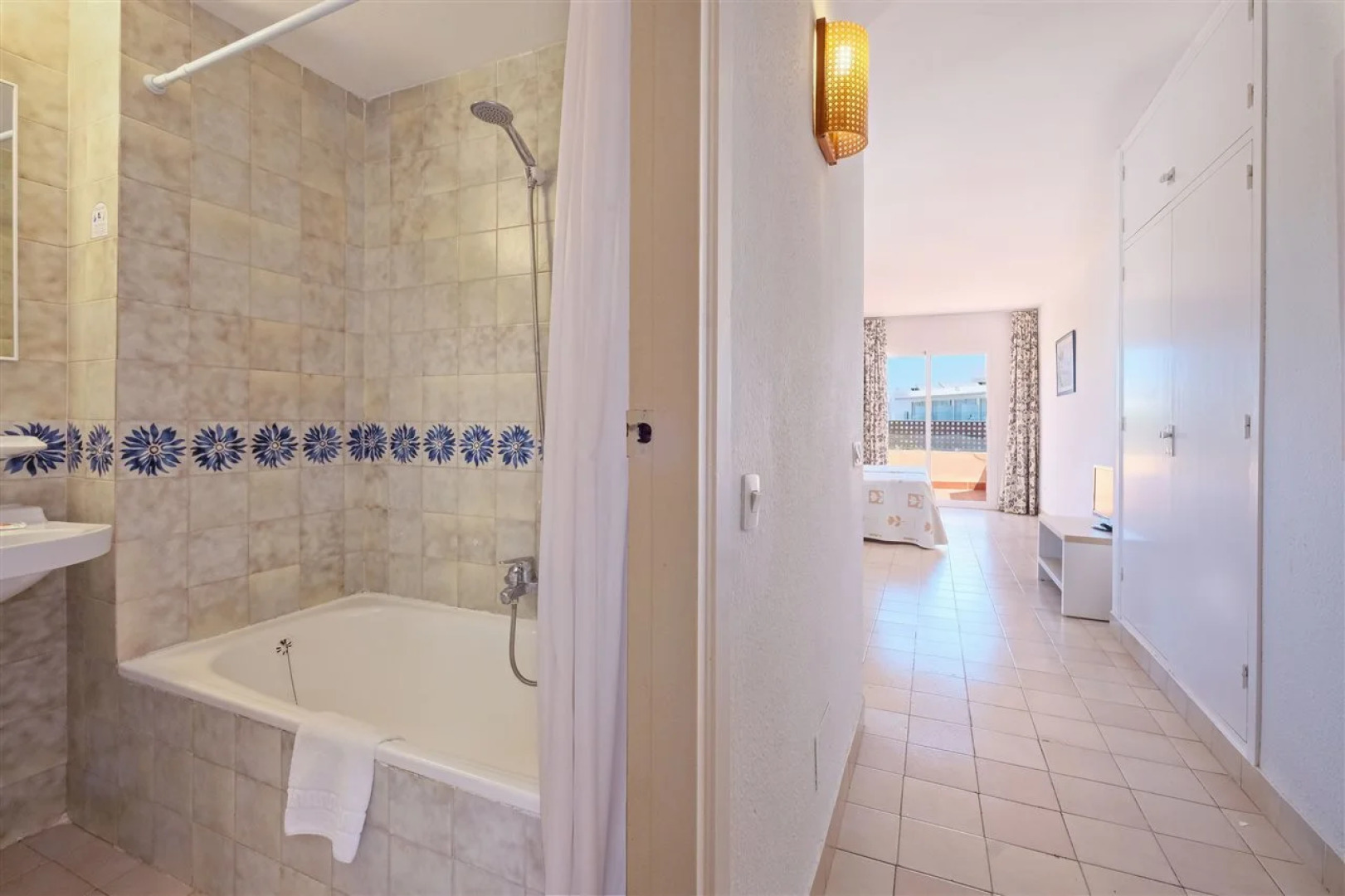 azuLine Apartamentos Sunshine