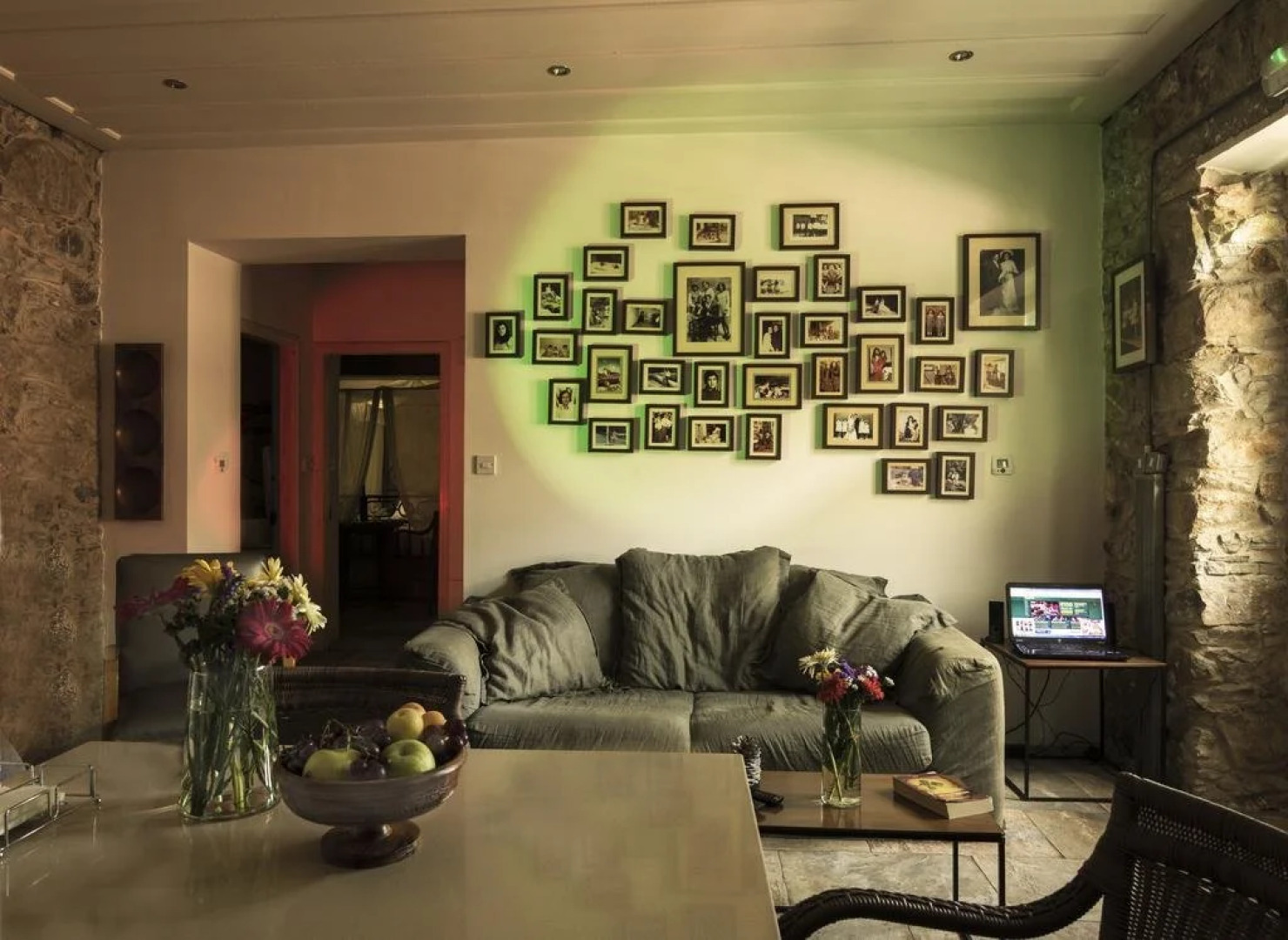 Anastous Traditional House