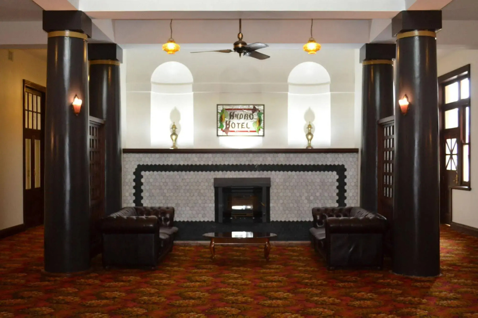 Historic Hydro Motor Inn