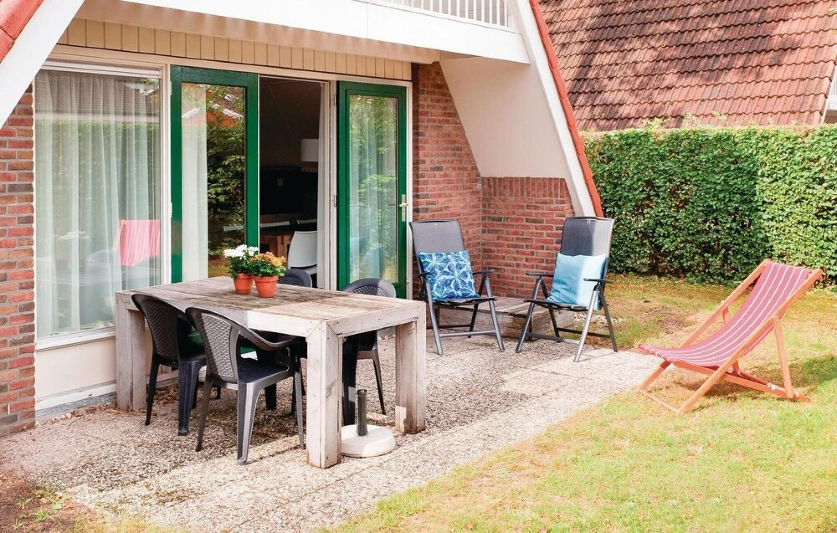 Awesome Home in Vlagtwedde With 3 Bedrooms, Wifi and Indoor Swimming Pool