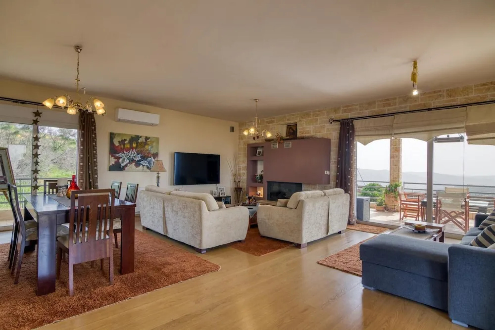 The House Olympia in Olympia