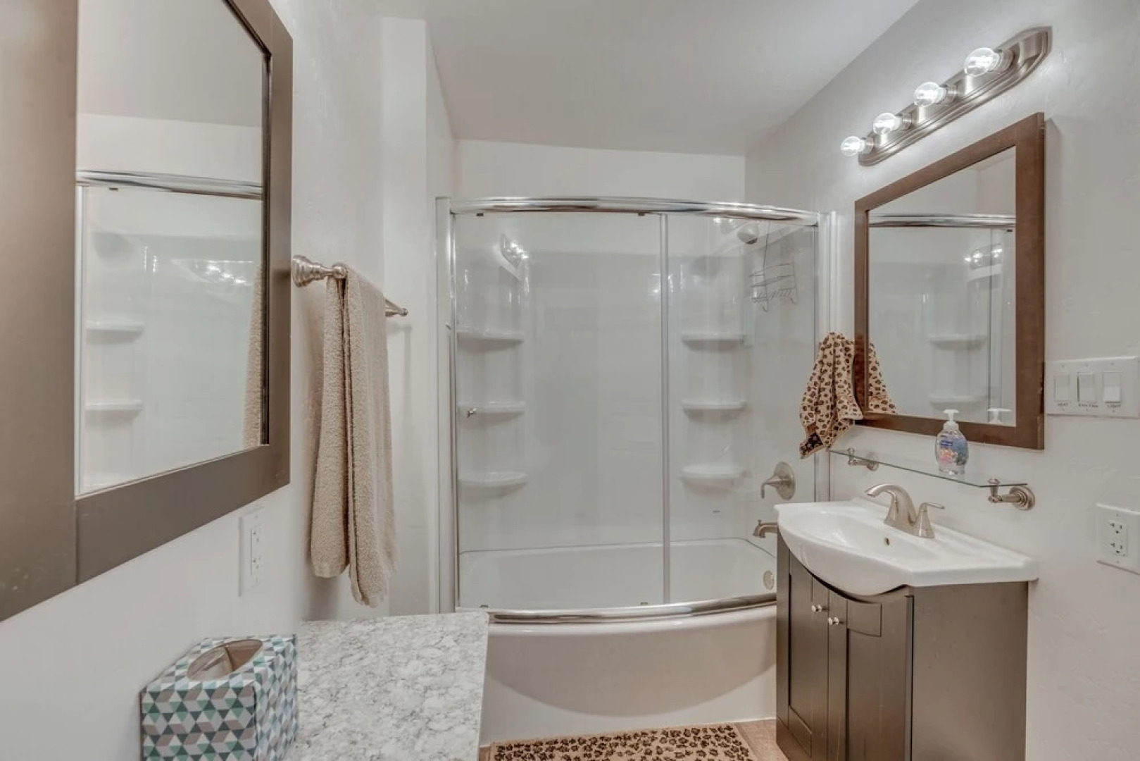 Modern Alpine Cabin 3 Miles to Ski Cloudcroft