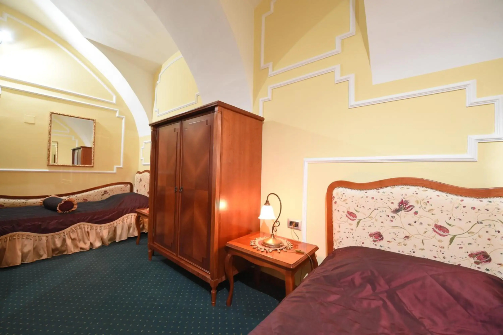 Garni Hotel Leopold I